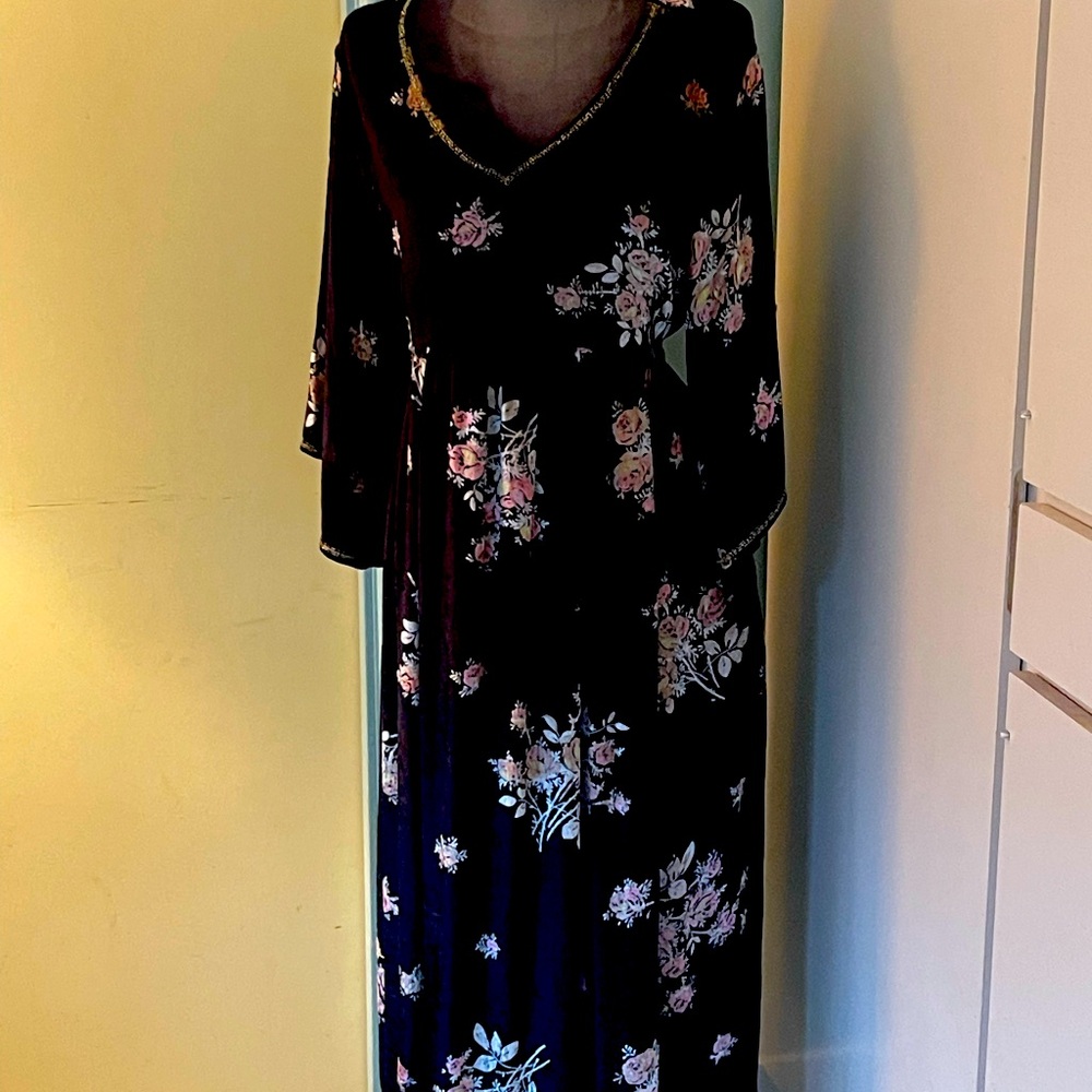 April Cornell velvet like maxi dress xl - 100 % rayon